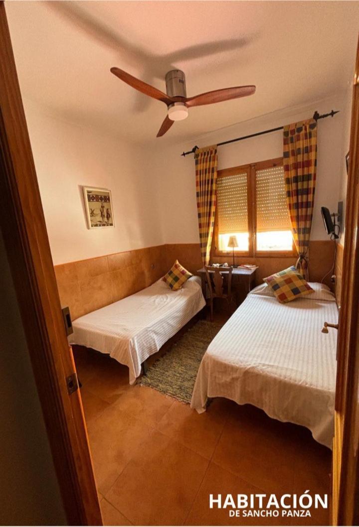 Casa Rural Compartida Casa De La Mancha Mota Del Cuervo Bagian luar foto